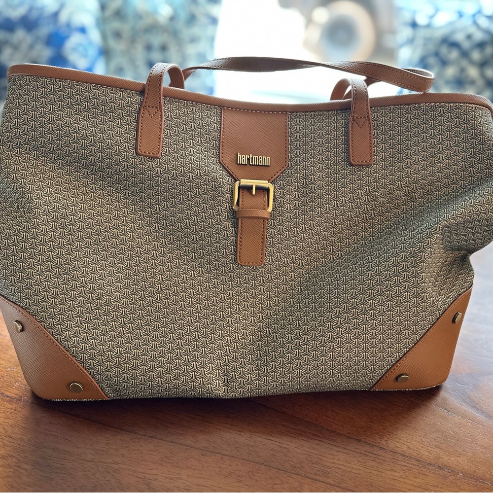 Hartmann Brown and Tan Shoulder Bag 🧳